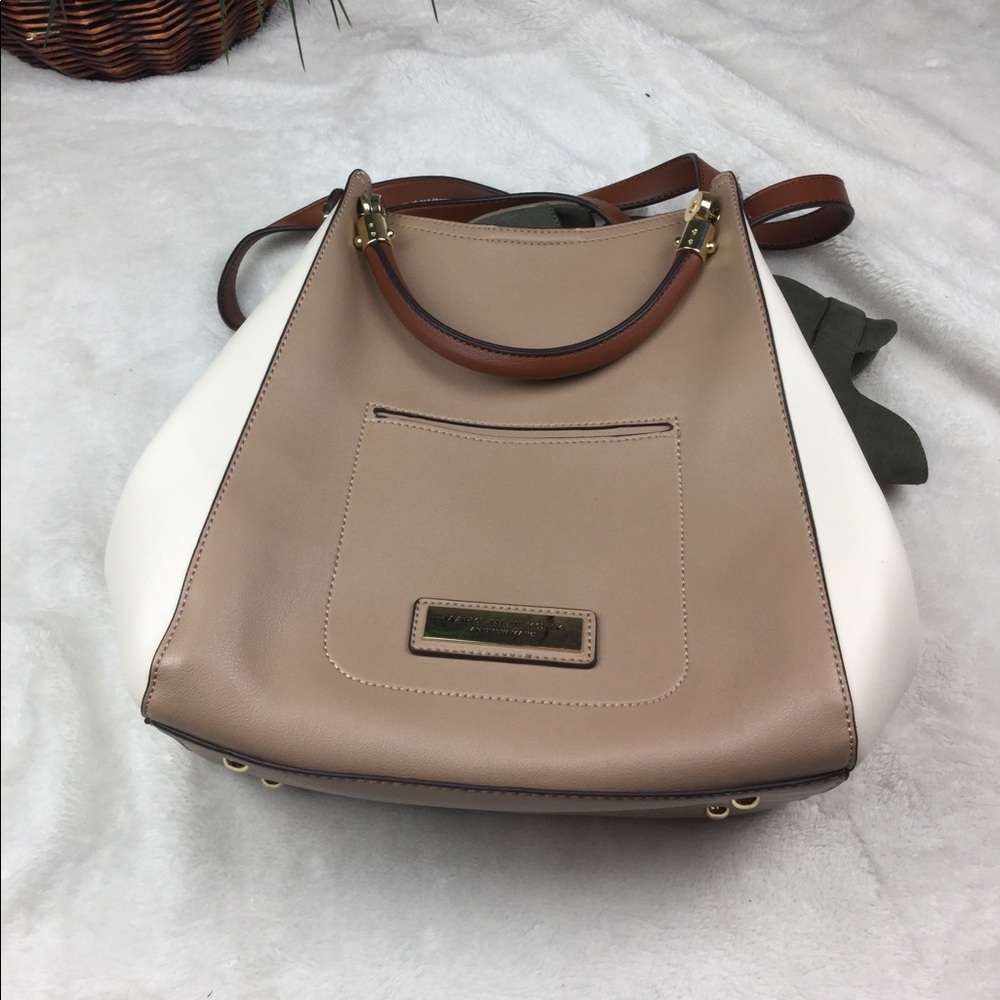 ‼️SOLD MARC NEW YORK ANDREW MARC TAN BROWN CREAM - Picture 2 of 6